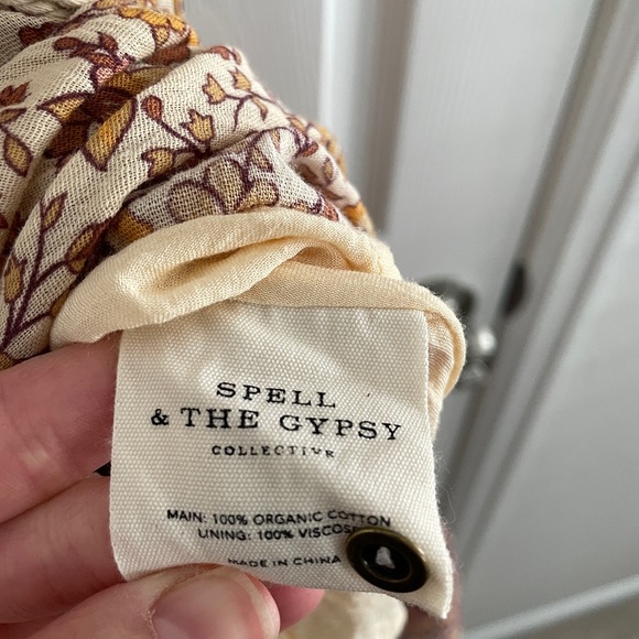 🚫SOLD Spell Sundown Gown - Picture 17 of 17